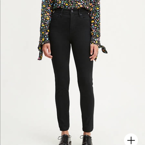 Black Levi’s jeans - Picture 1 of 6
